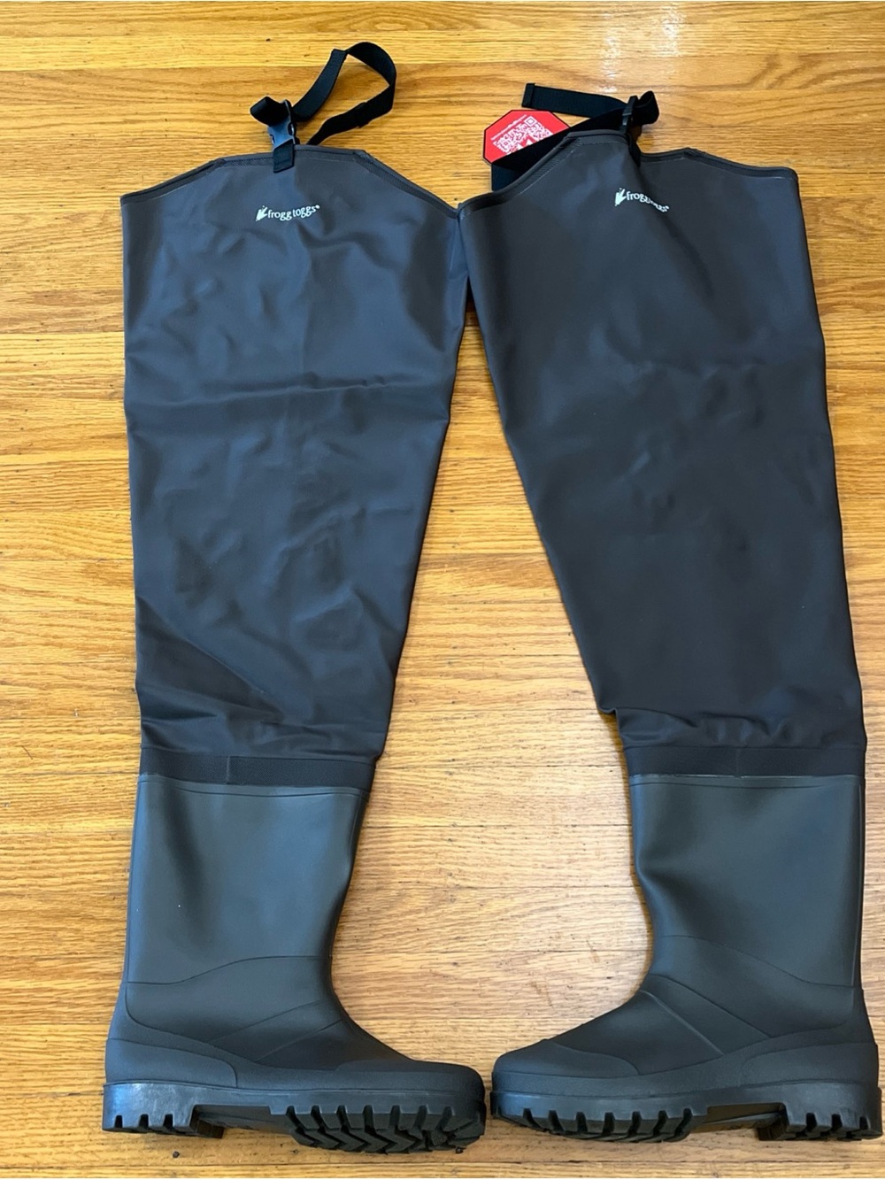 Frogg Toggs men’s PVC lug sole hip waders boots size 12 brown